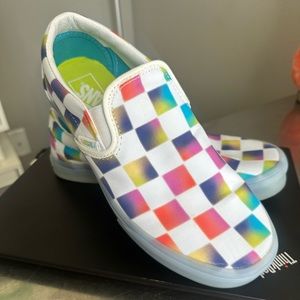 Vans classic slip ons, size 9 women’s